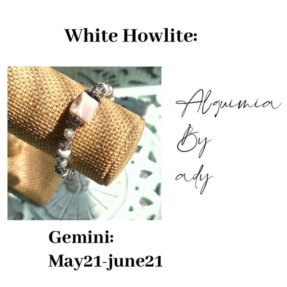 White Howlite gold handmade wire wrapped pinky ring / bohemian/western/pastel - Picture 5 of 6